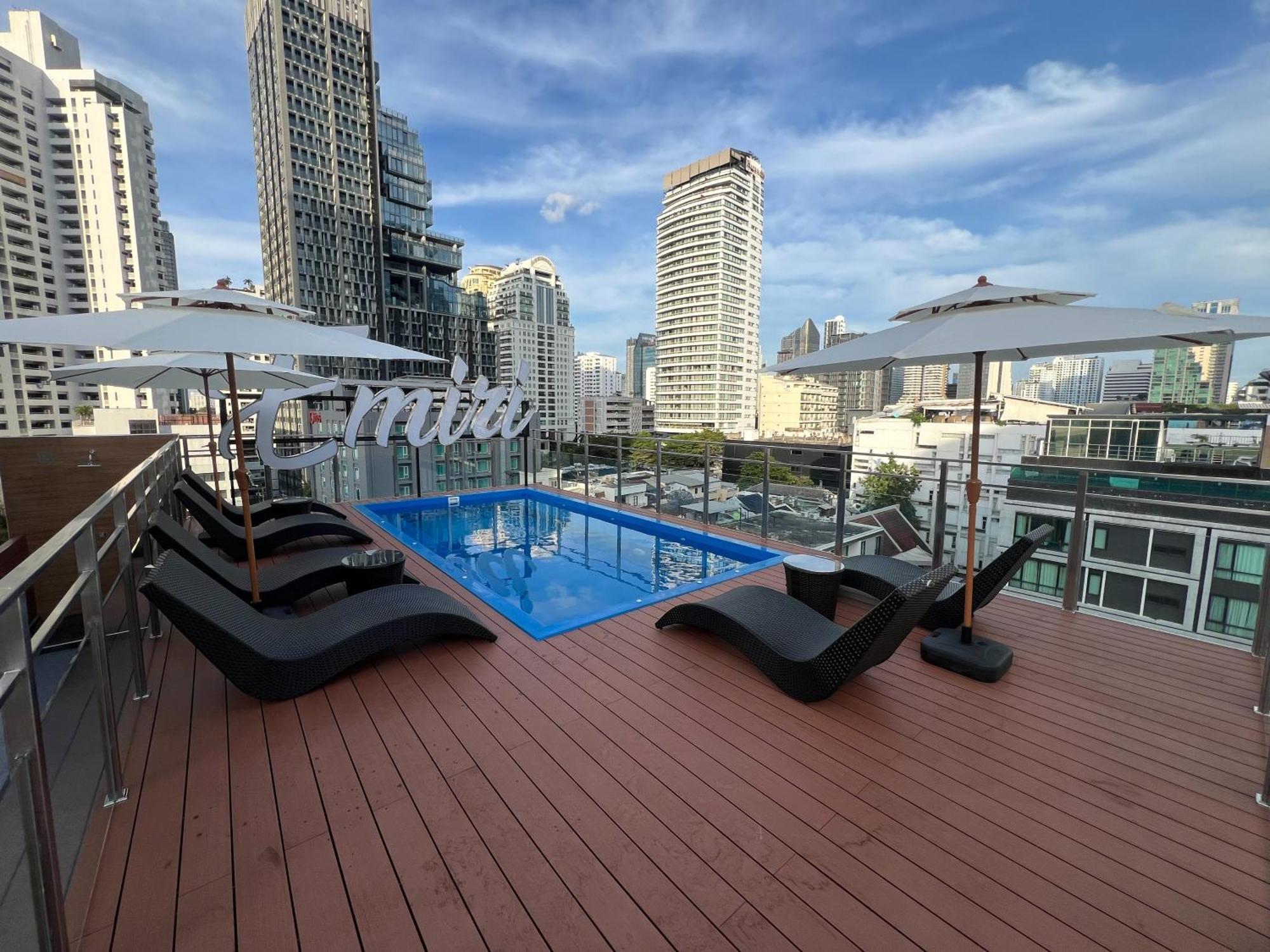 Emiri Hotel - Nana Bangkok Exteriör bild